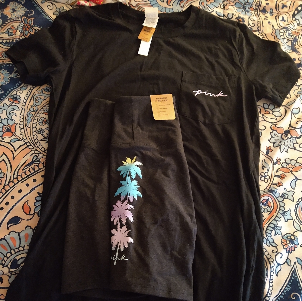 Small VS PINK outfit